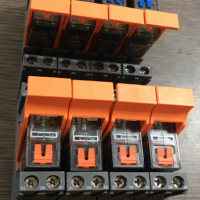 Relay kiếng SLIM 2PDT 24VDC MS ECORIF SET hãng Phoenix Contact