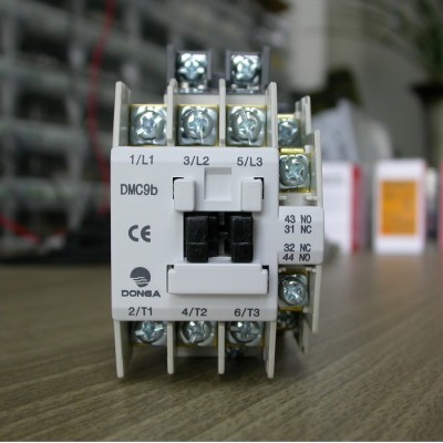 Khởi Động Từ Contactor 3P 9A Dong-A DMC9b